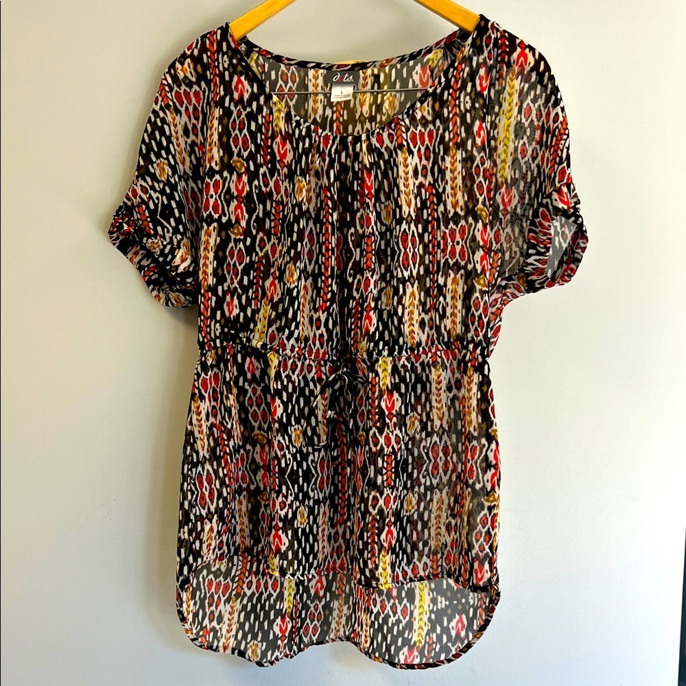 Patterned, lightweight shirt, cinched waist size L